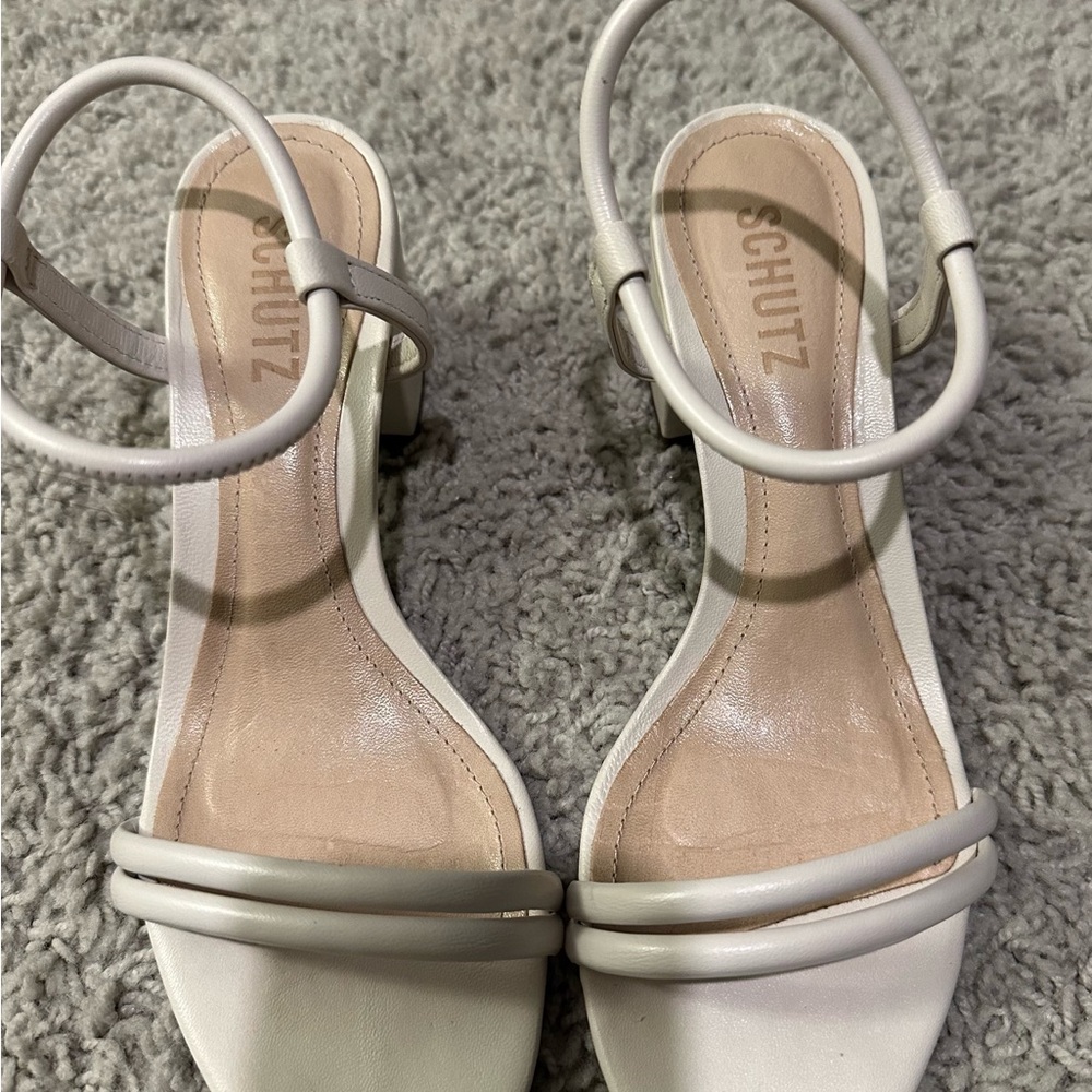 SCHUTZ Cream Block Heeled Sandals